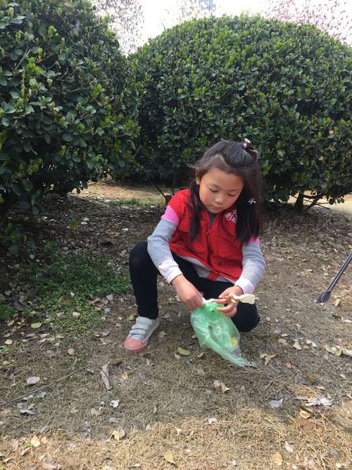 超凡先锋捡垃圾怎么捡-捡垃圾玩法攻略